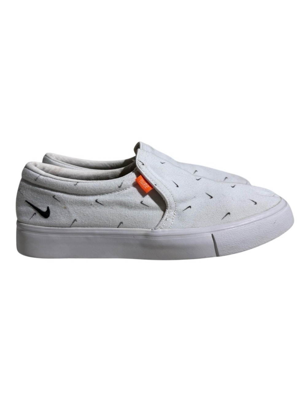 Nike Slip On Shoes White Canvas Sneakers Back to School Tenniscore Size 7.5